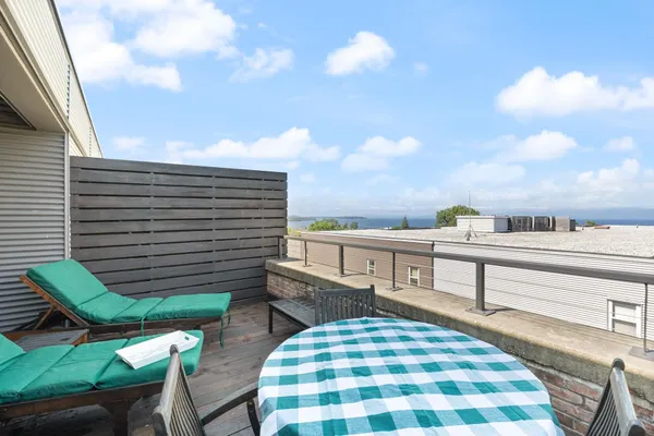 $399,000 | 161 St Paul Street, Unit 1, Burlington, VT 05401