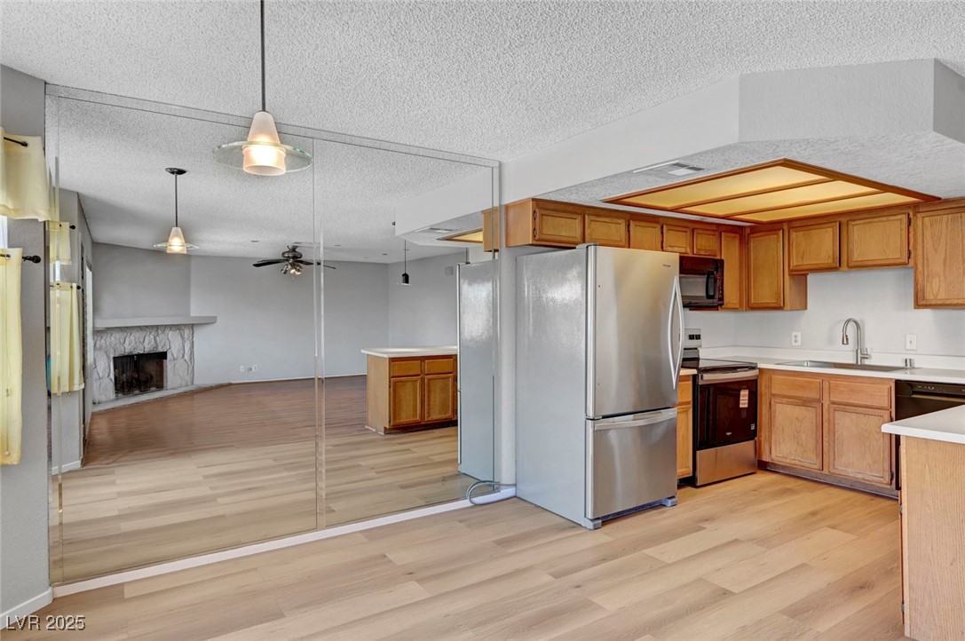 913 Falconhead Lane, Unit 201 Las Vegas, NV 89128 - Photo 11 of 30