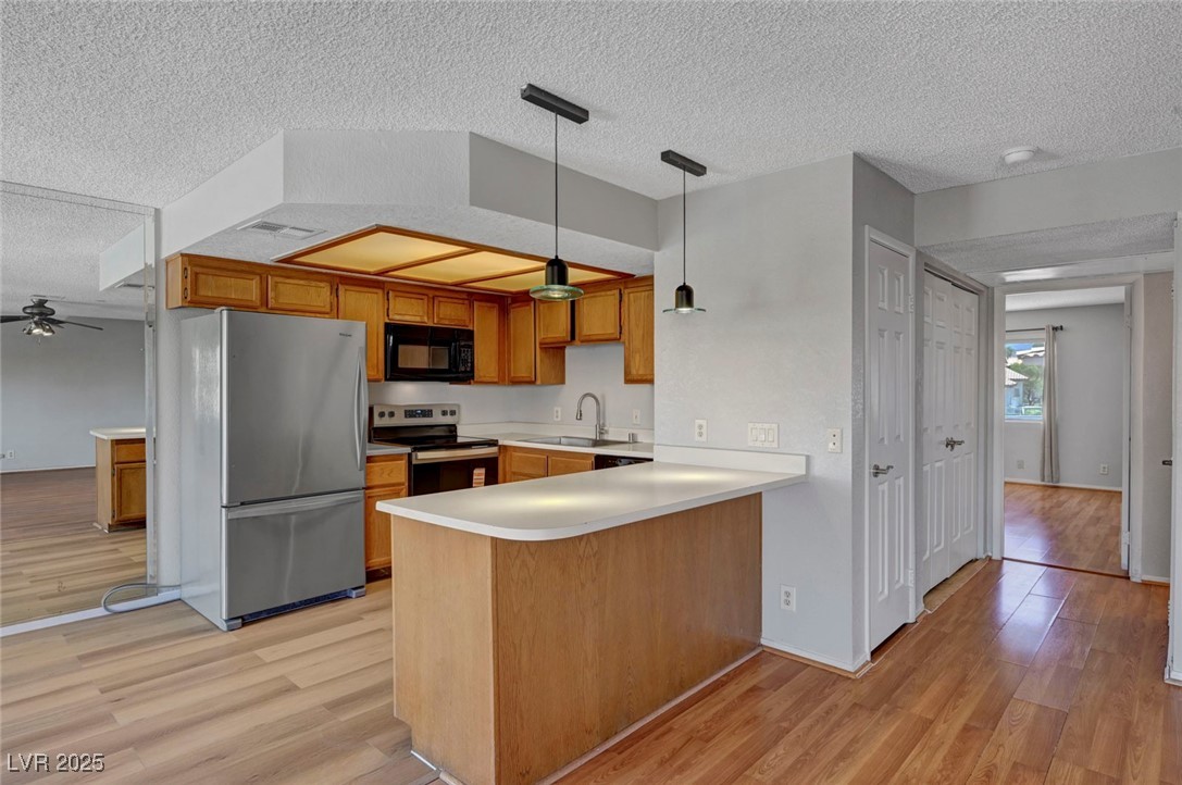 913 Falconhead Lane, Unit 201 Las Vegas, NV 89128 - Photo 12 of 30