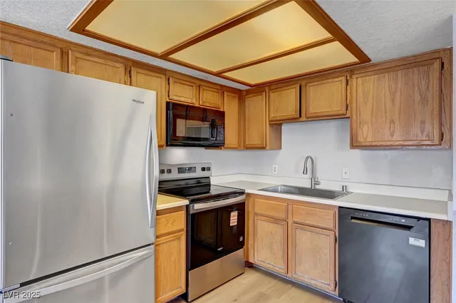 $1,400 | 913 Falconhead Lane, Unit 201, Las Vegas, NV 89128