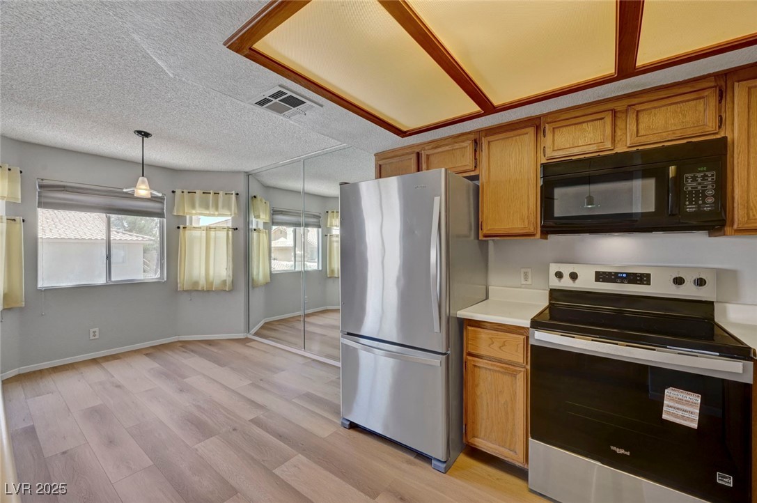 913 Falconhead Lane, Unit 201 Las Vegas, NV 89128 - Photo 17 of 30