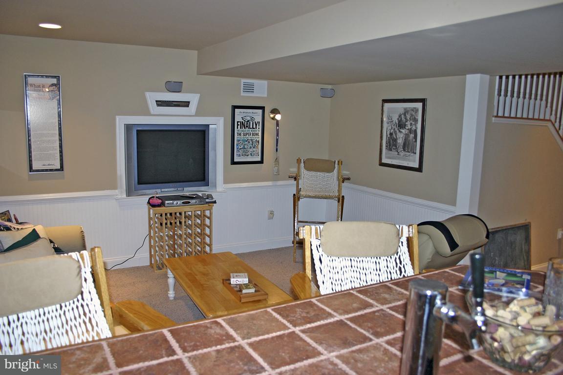 321 Chandlers Way Lititz, PA 17543 - Photo 7 of 8