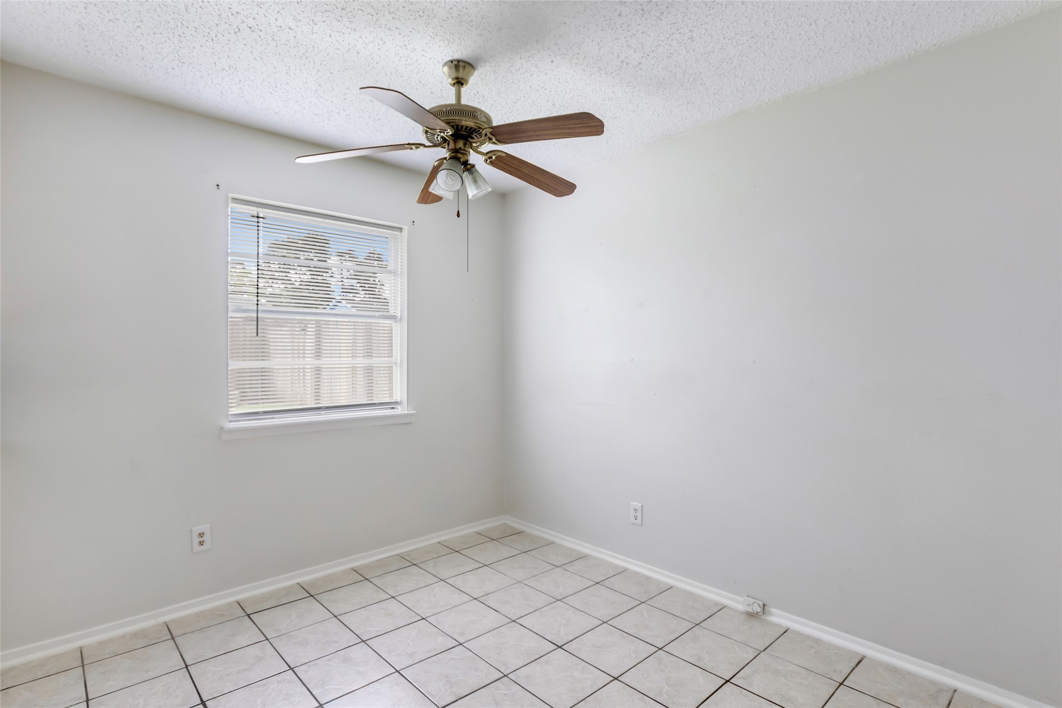 5518 Cypressgate Drive Spring, TX 77373 - Photo 11 of 22 Breakfast nook