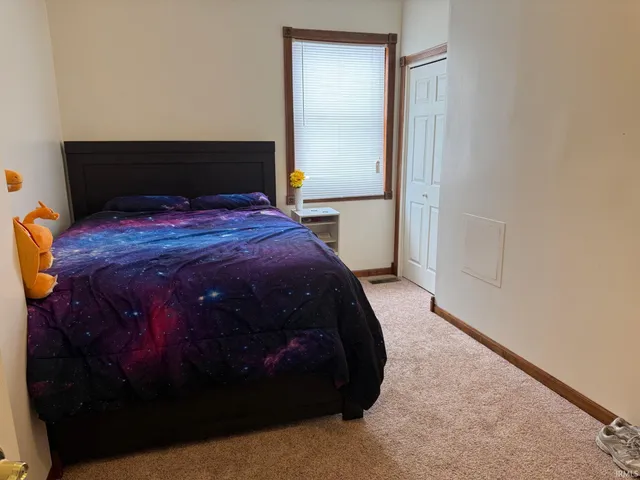 $169,900 | 213 West Seminary Street, West Salem, IL 62476