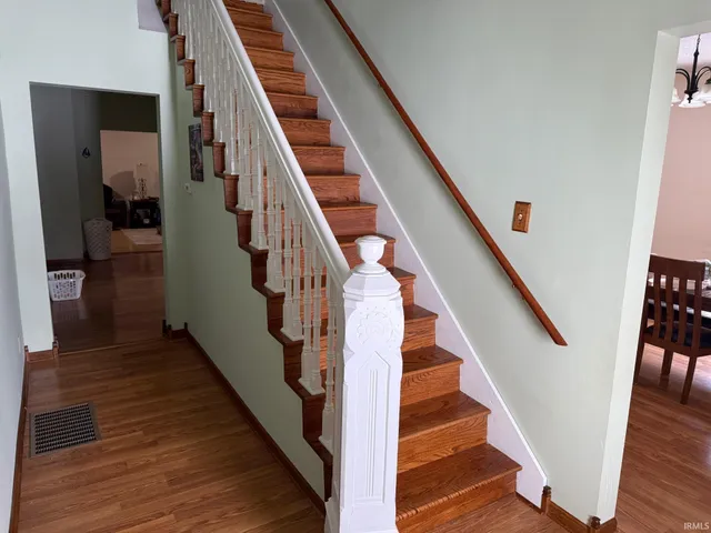 $169,900 | 213 West Seminary Street, West Salem, IL 62476