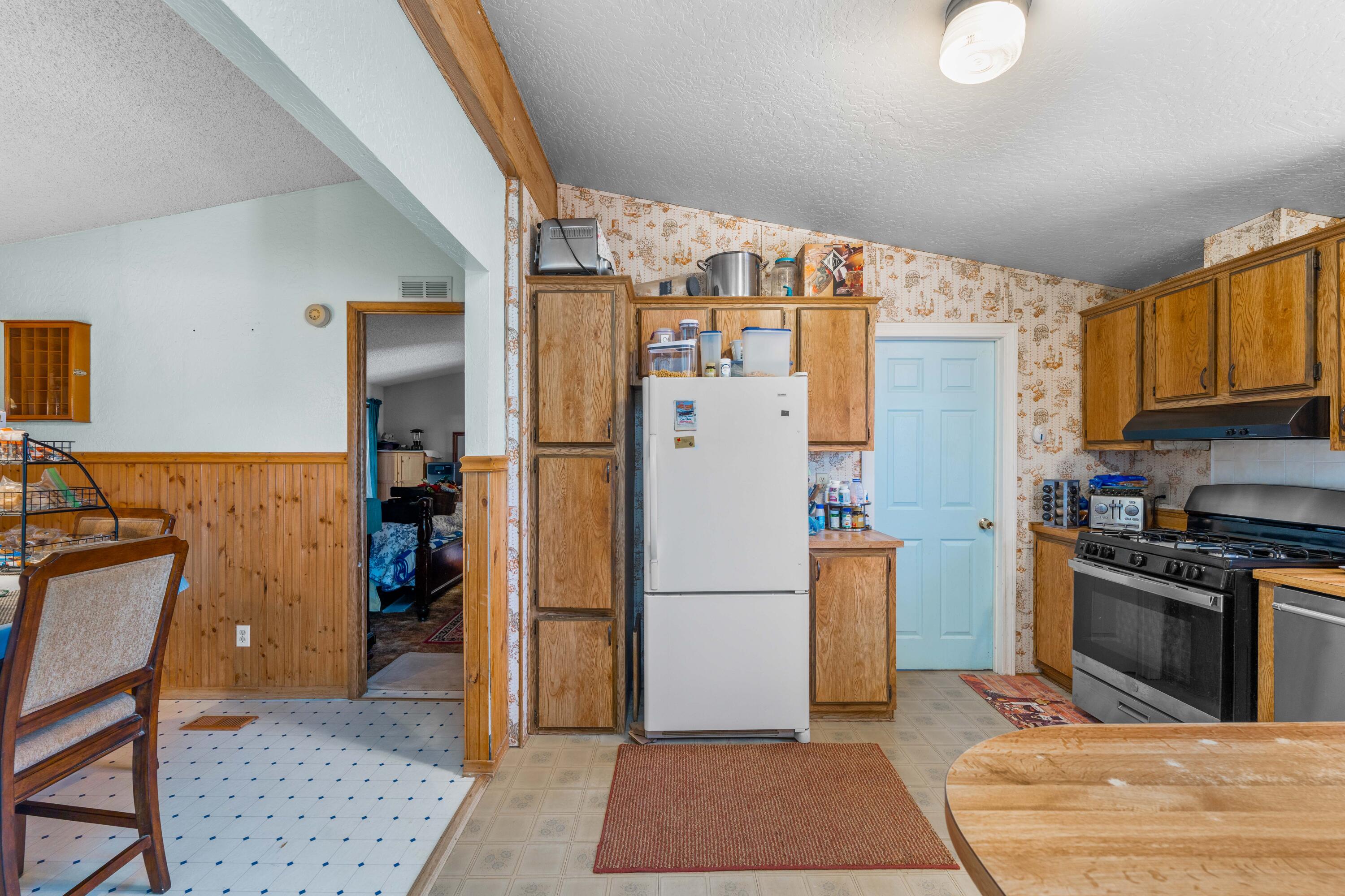 18264 Claymine Road North Edwards, CA 93523 - Photo 8 of 42 8 Claymine Rd