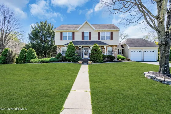 $935,000 | 30 Wendy Court, Jackson, NJ 08527