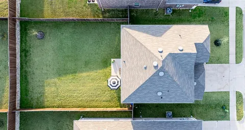 $365,000 | 1024 Vernon Drive, Aubrey, TX 76227