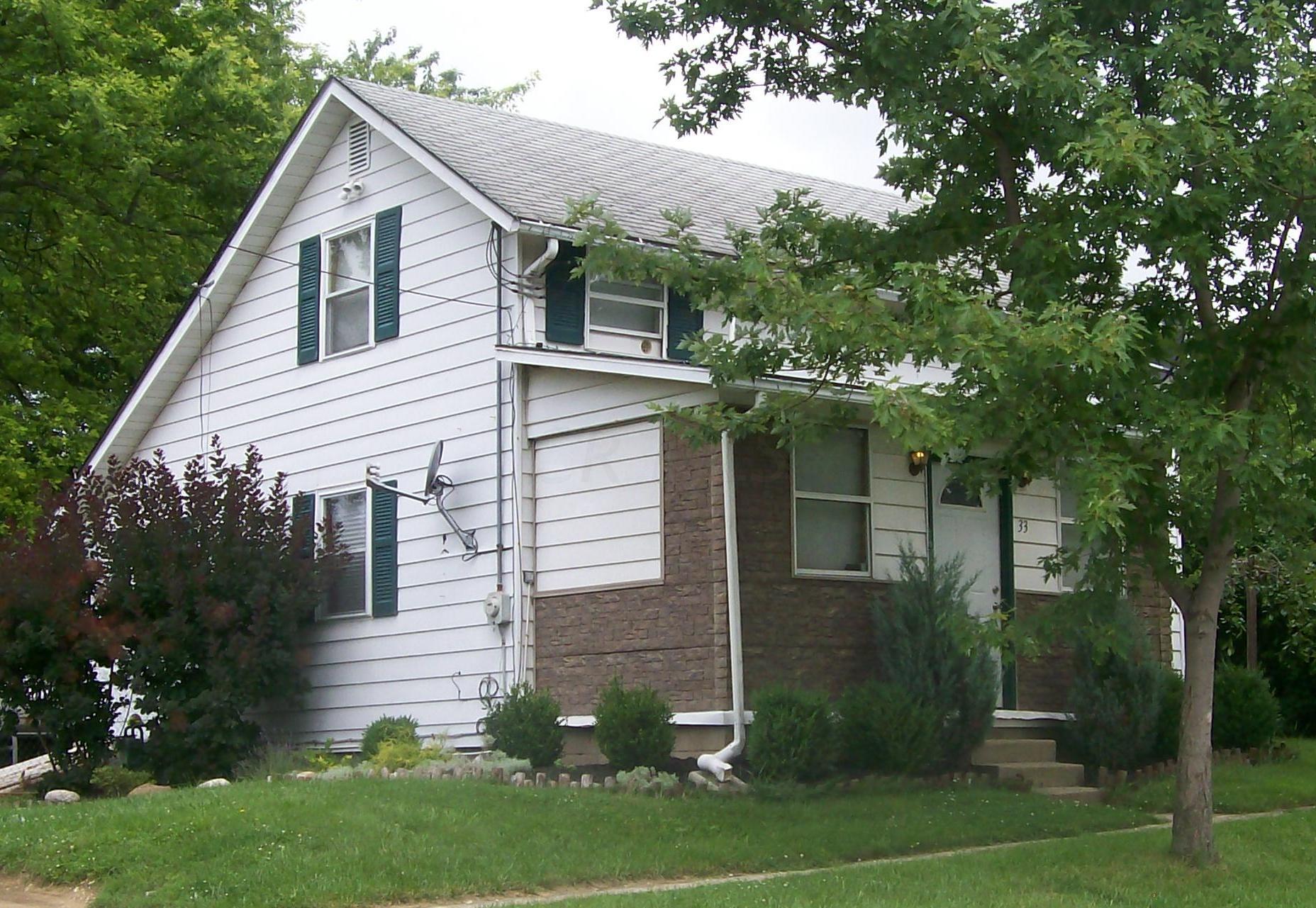 33 Front Street Commercial Point, OH 43116 - Photo 1 of 23