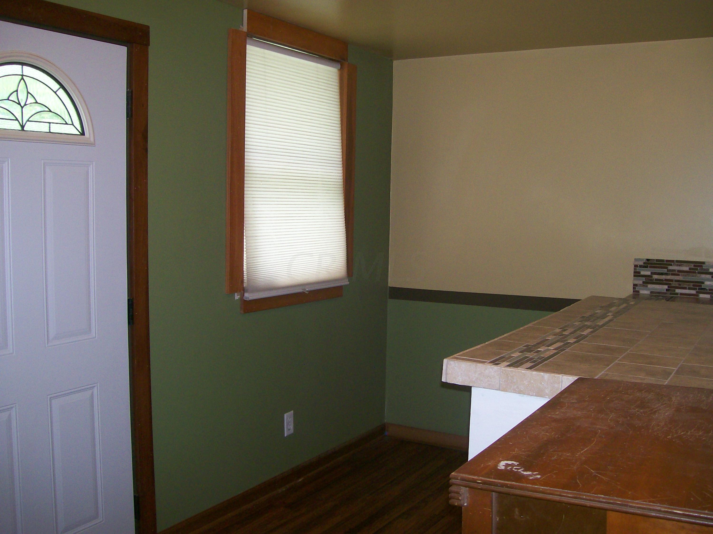 33 Front Street Commercial Point, OH 43116 - Photo 13 of 23