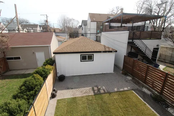 $1,250,000 | 3541 North Damen Avenue, Chicago, IL 60618