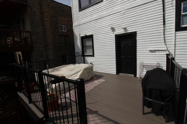 $1,250,000 | 3541 North Damen Avenue, Chicago, IL 60618