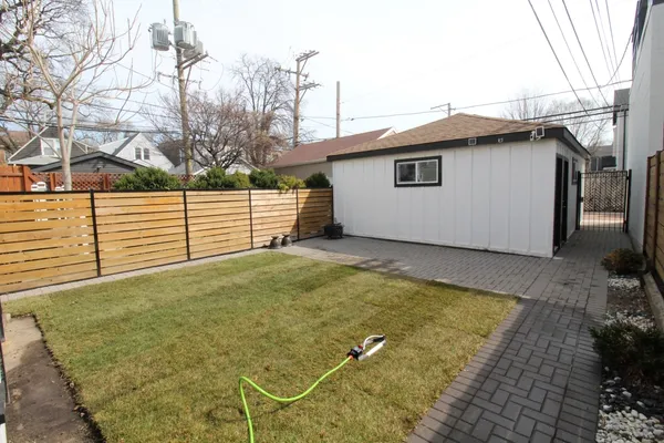 $1,250,000 | 3541 North Damen Avenue, Chicago, IL 60618
