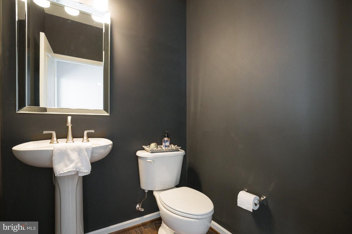 25822 Norrington Square South Riding, VA 20152 - Photo 9 of 44 Main Level Half Bath