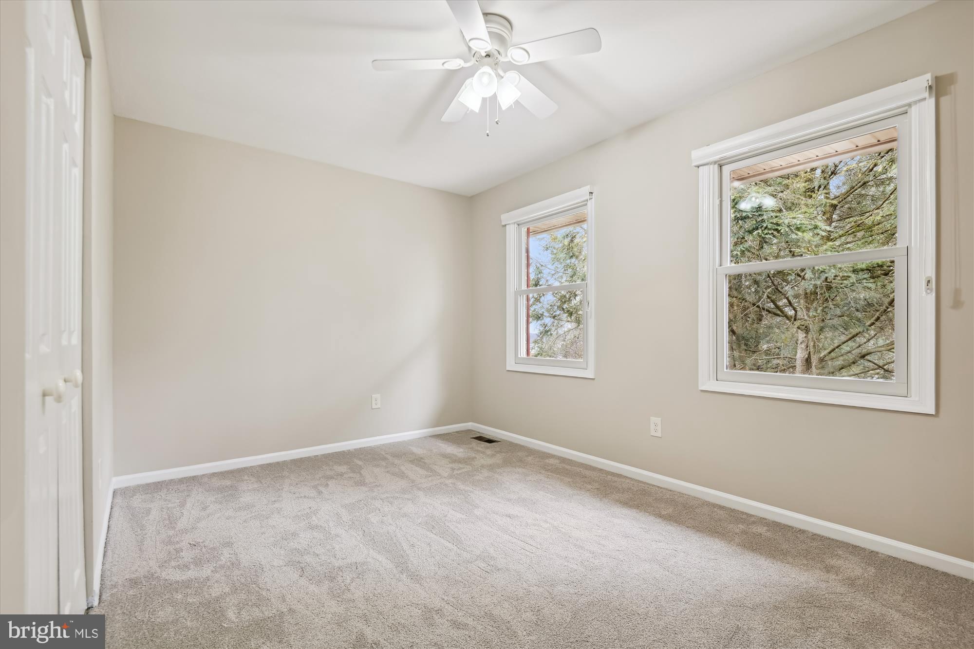 1904 Ridgewood Road Hanover, MD 21076 - Photo 32 of 77 3rd Bedroom
