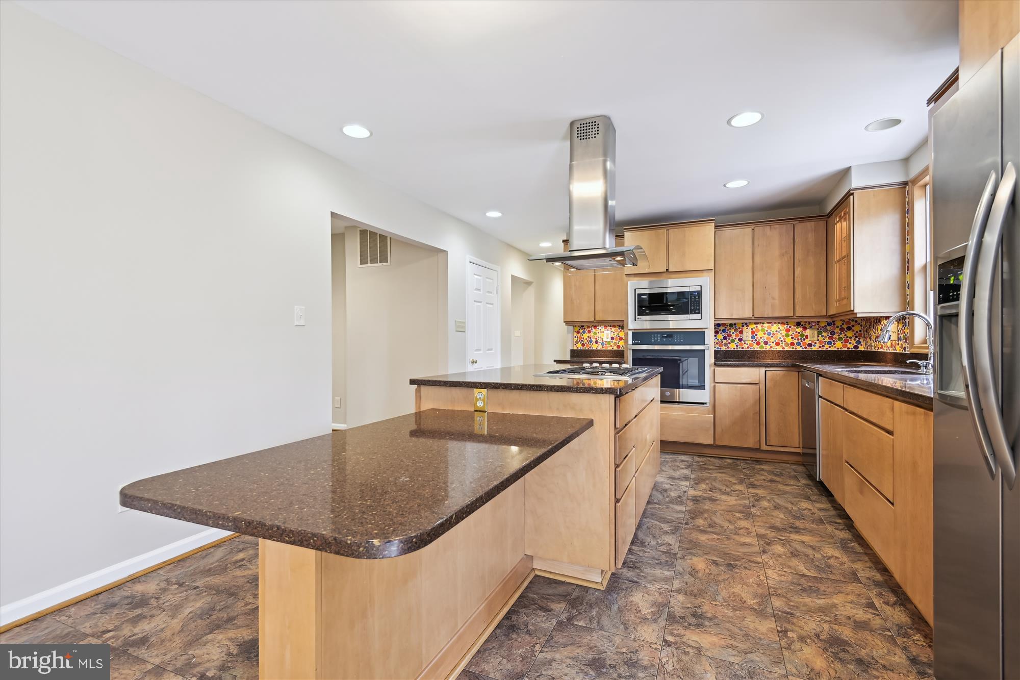 1904 Ridgewood Road Hanover, MD 21076 - Photo 9 of 77 Kitchen