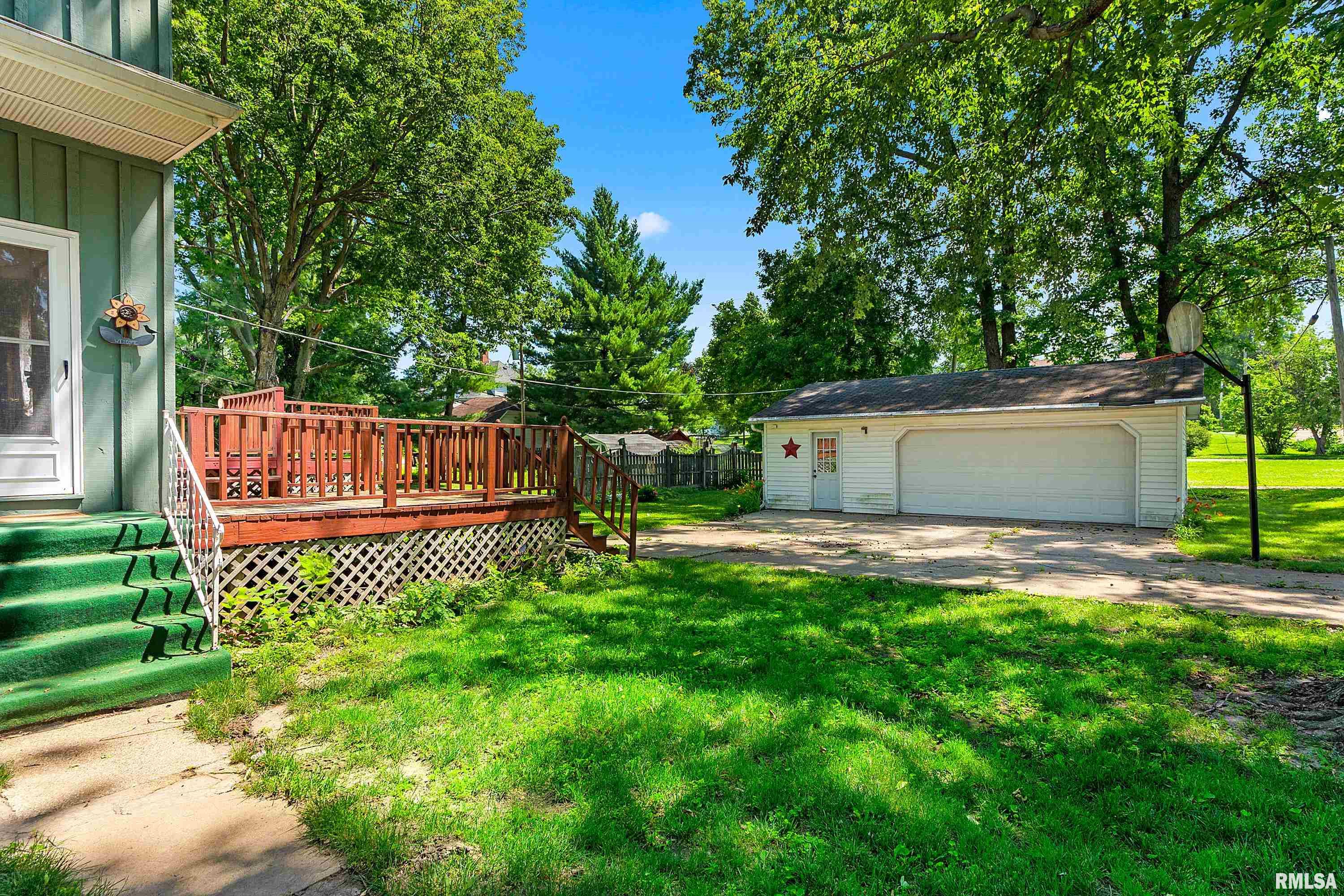 214 South Fulton Street Lacon, IL 61540 - Photo 5 of 58
