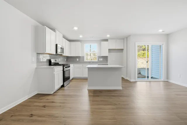 $203,999 | 1394 Cattleman Acres Drive, Inman, SC 29349