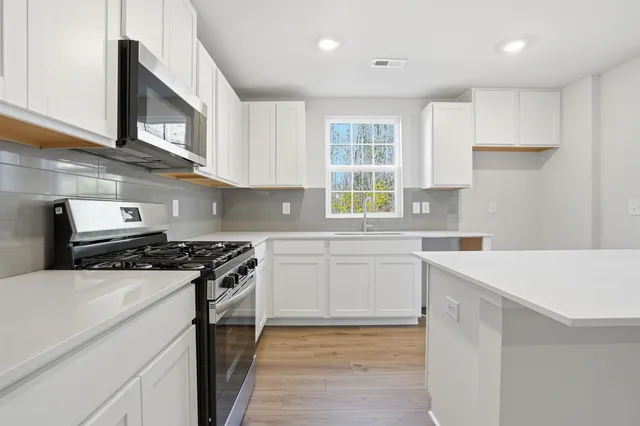 $203,999 | 1394 Cattleman Acres Drive, Inman, SC 29349