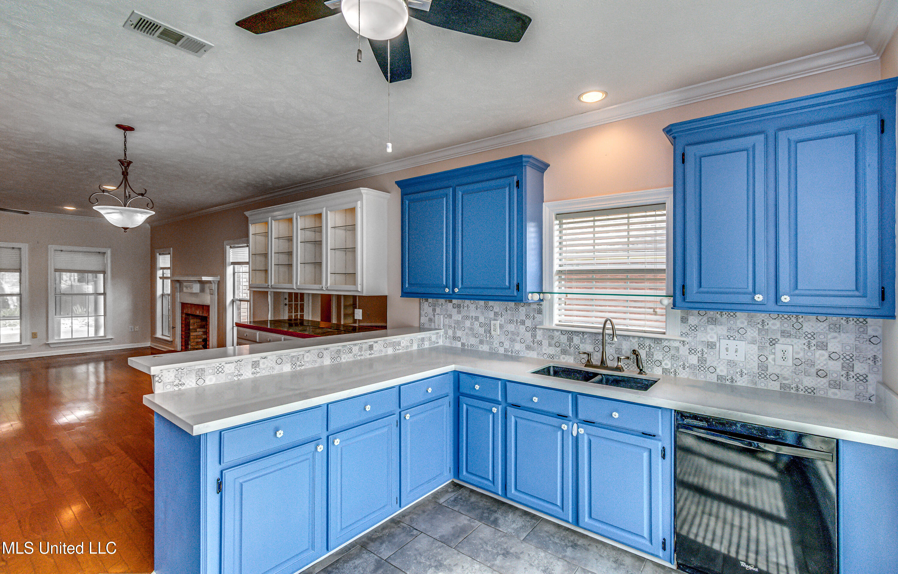 562 Spring Lake Drive Pearl, MS 39208 - Photo 21 of 62 562 Spring Lake Dr-38