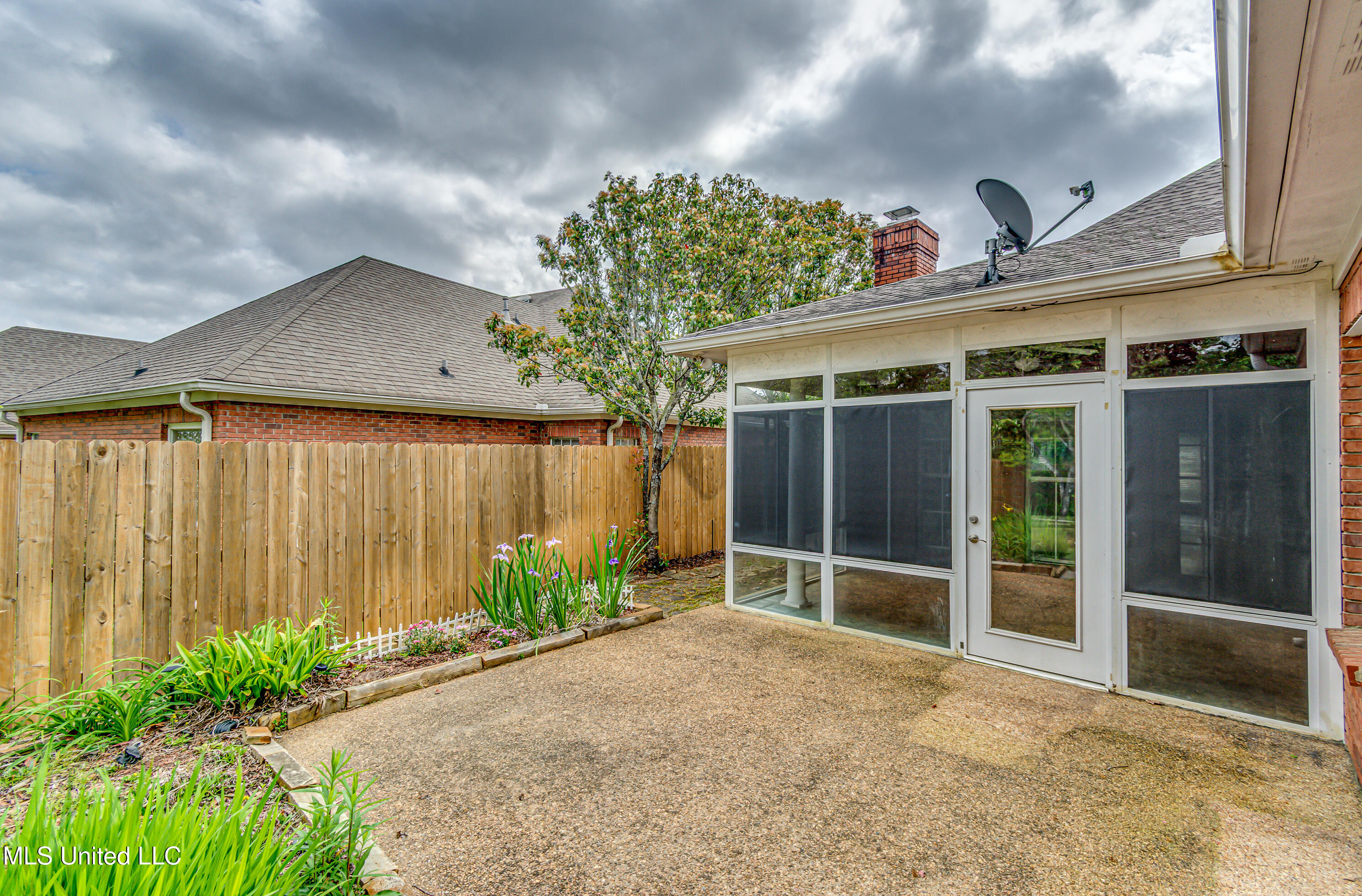 562 Spring Lake Drive Pearl, MS 39208 - Photo 56 of 62 562 Spring Lake Dr-17
