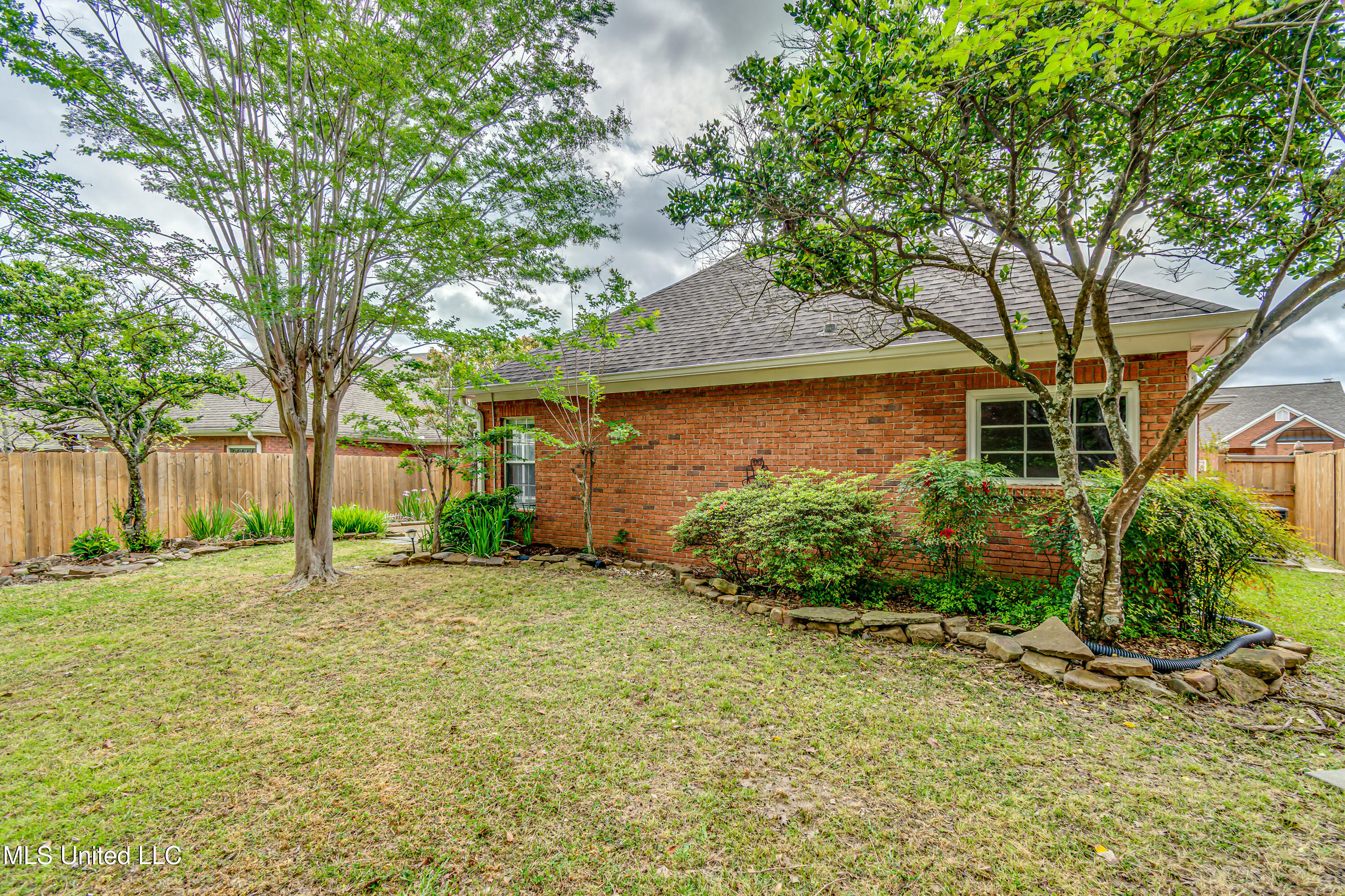 562 Spring Lake Drive Pearl, MS 39208 - Photo 59 of 62 562 Spring Lake Dr-20