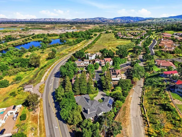 $3,200,000 | 733 Vineyard Terrace, Pleasanton, CA 94566