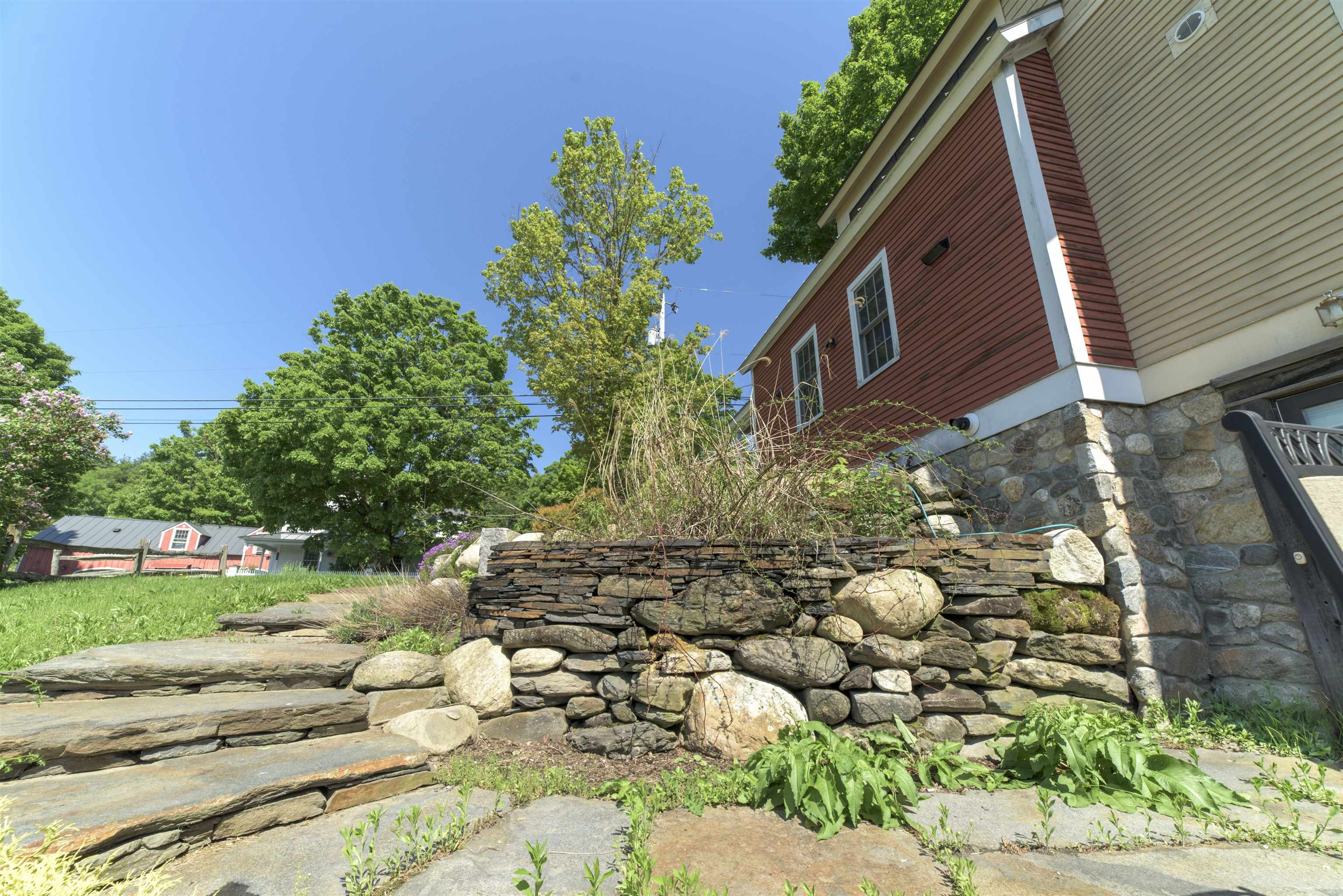 1247 Weatherhead Hollow Road Guilford, VT 05301 - Photo 15 of 24