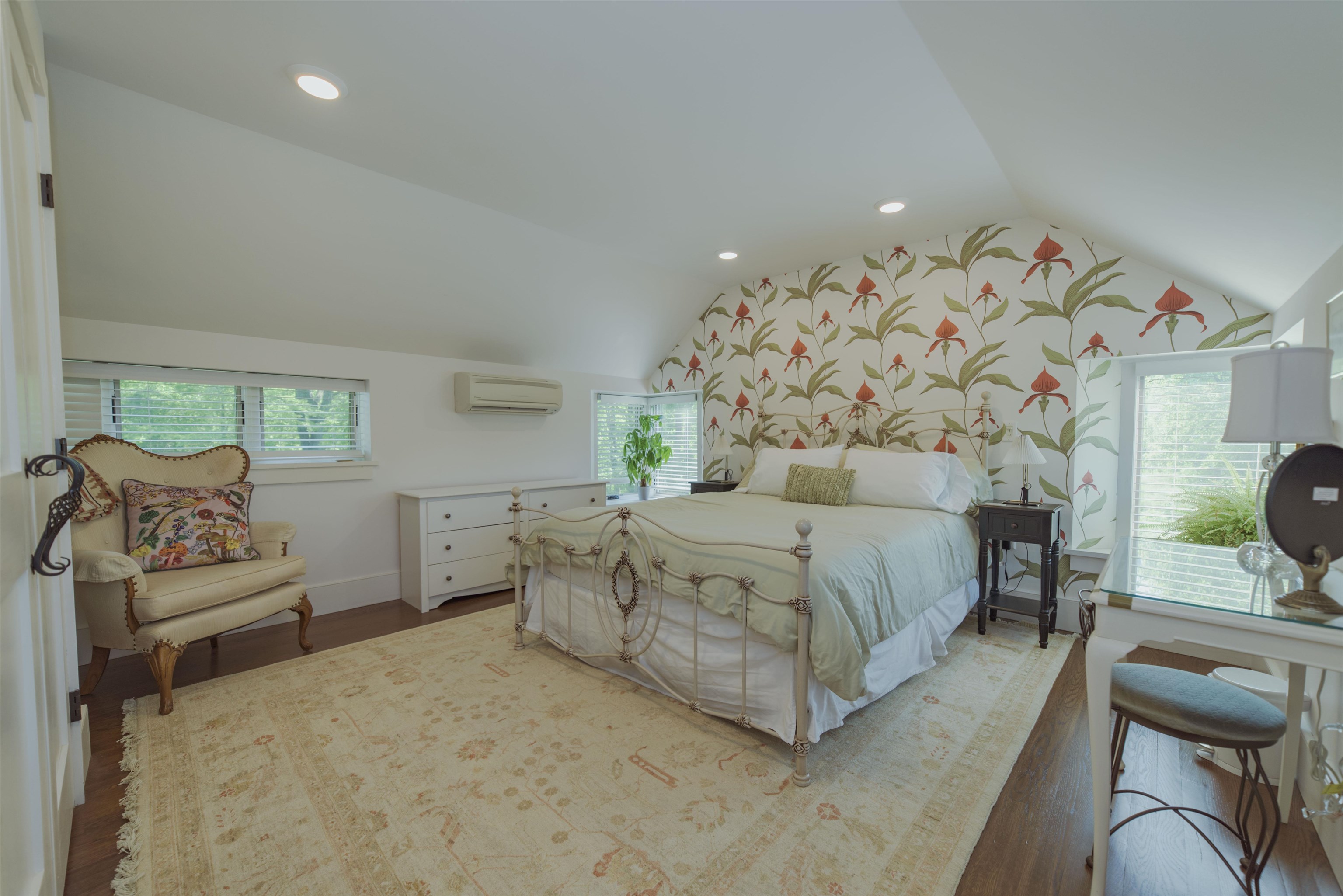 1247 Weatherhead Hollow Road Guilford, VT 05301 - Photo 4 of 24