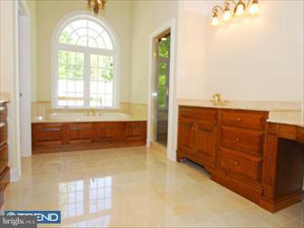 212 Spruce Tree Road Wayne, PA 19087 - Photo 11 of 12