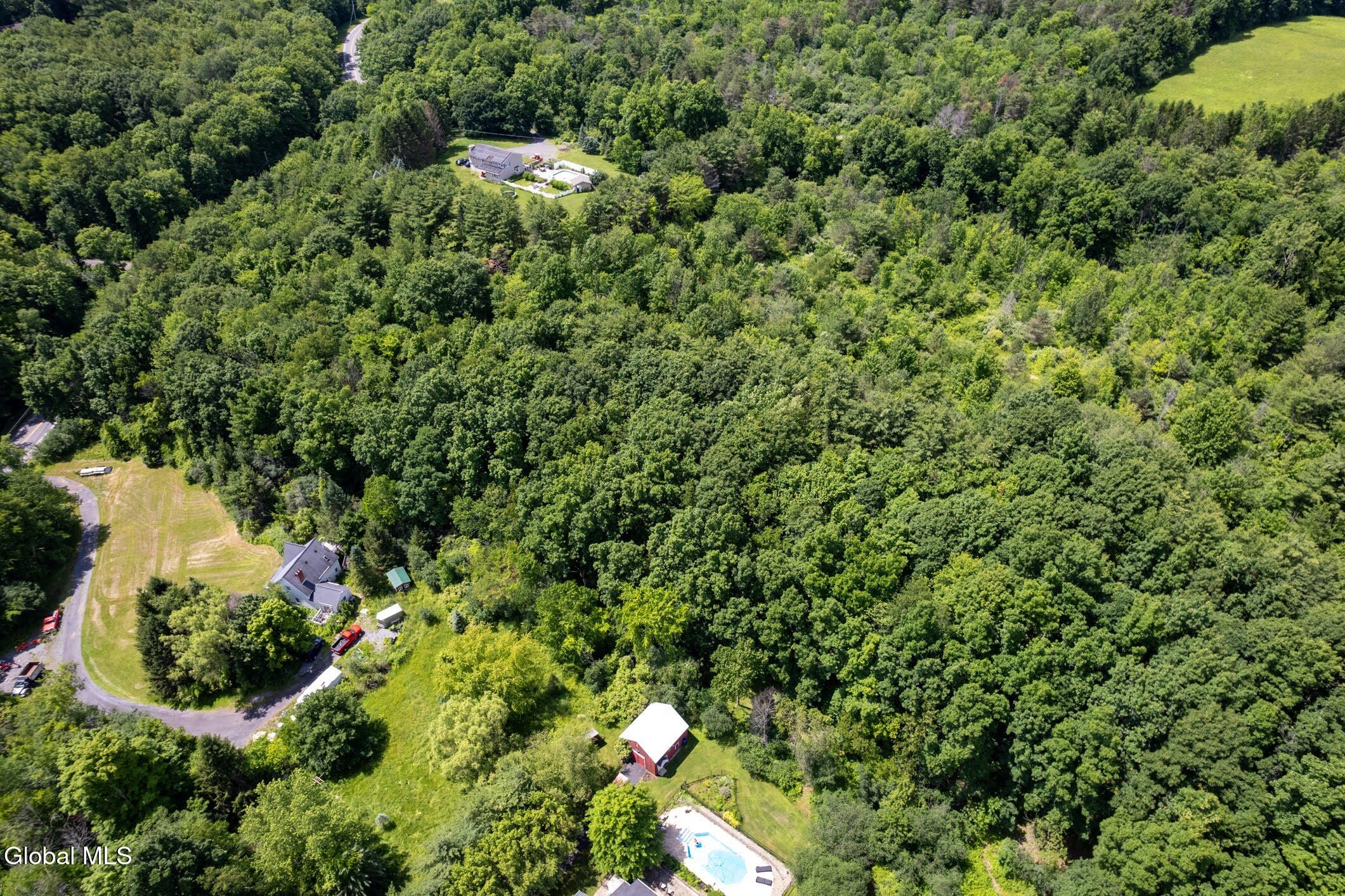 221 Schoolhouse Road Guilderland, NY 12203 - Photo 48 of 51 8-S Kelly