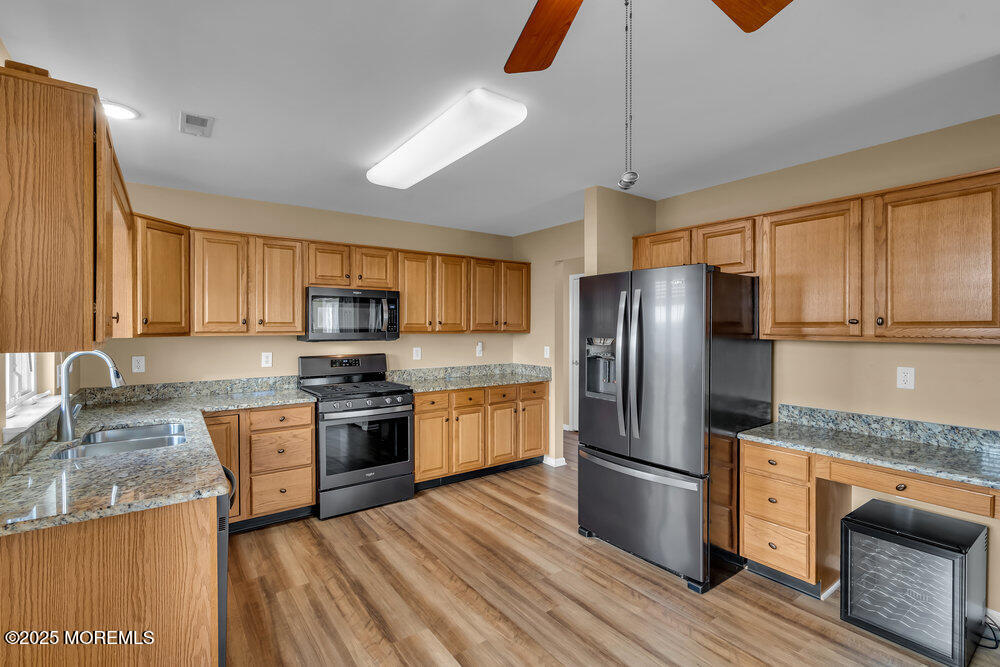 28 Congressional Road Jackson, NJ 08527 - Photo 12 of 31 015_dsc01135_142