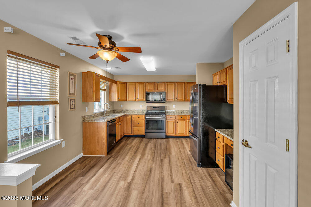 28 Congressional Road Jackson, NJ 08527 - Photo 13 of 31 014_dsc01130_542