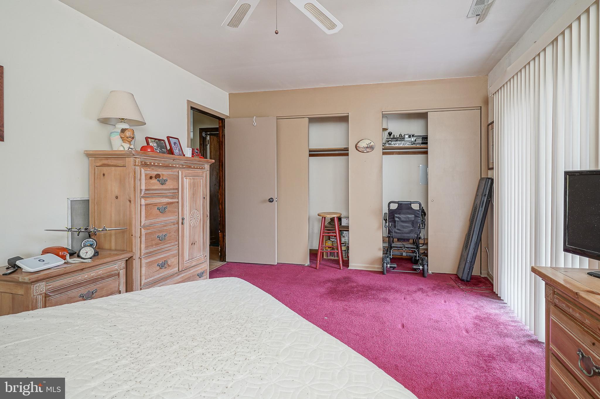 40 Tansboro Road, Unit 7B Berlin, NJ 08009 - Photo 15 of 20 a bedroom with a bed and a flat tv screen in it