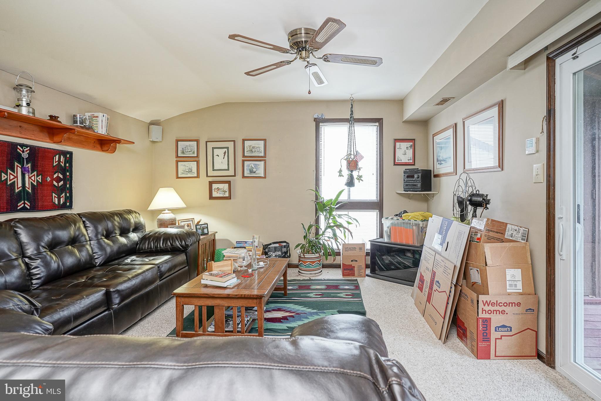 40 Tansboro Road, Unit 7B Berlin, NJ 08009 - Photo 6 of 20 a living room with furniture