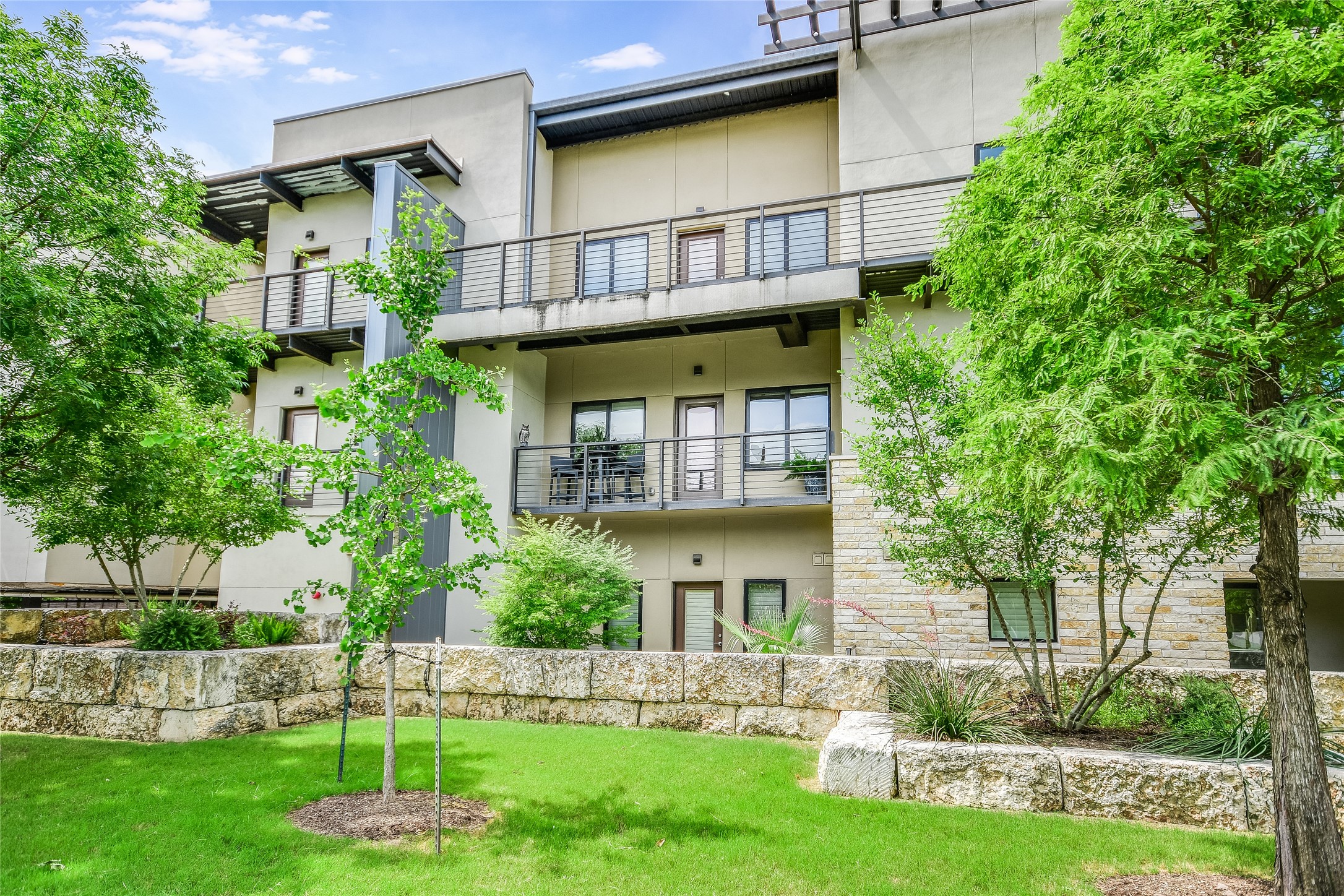 1603 Enfield Road, Unit 200 Austin, TX 78703 - Photo 2 of 26 Front View