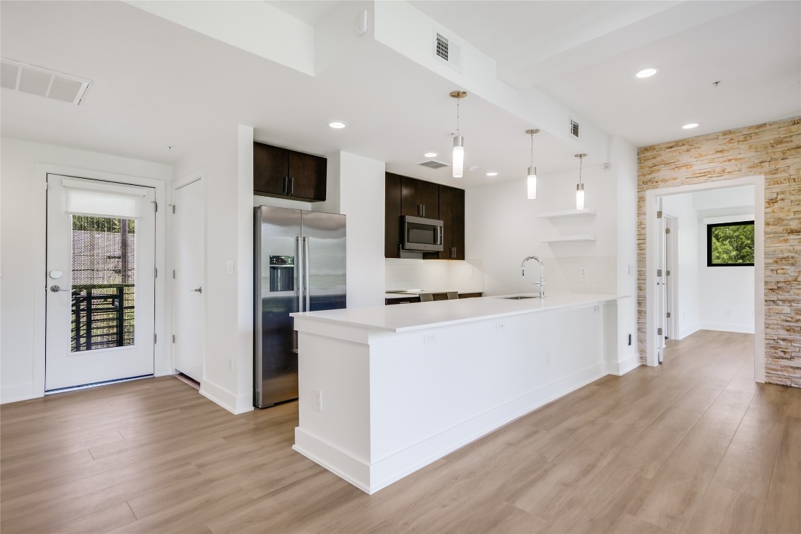 1603 Enfield Road, Unit 200 Austin, TX 78703 - Photo 5 of 26 Foyer Kitchen