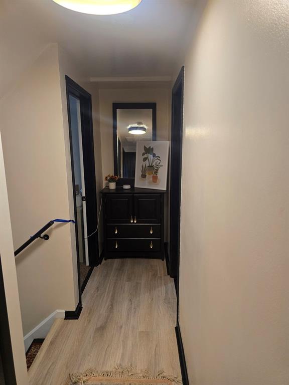 1767 Hassam Road Coraopolis, PA 15108 - Photo 14 of 23 Upstairs hallway