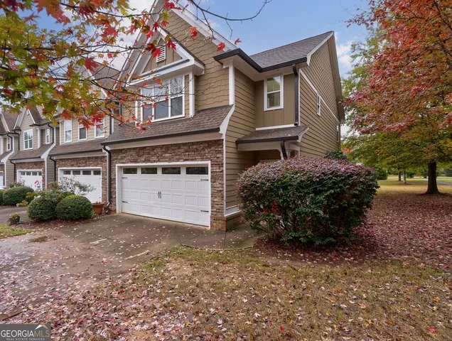 $415,000 | 1450 Lincoln Drive, Bogart, GA 30622