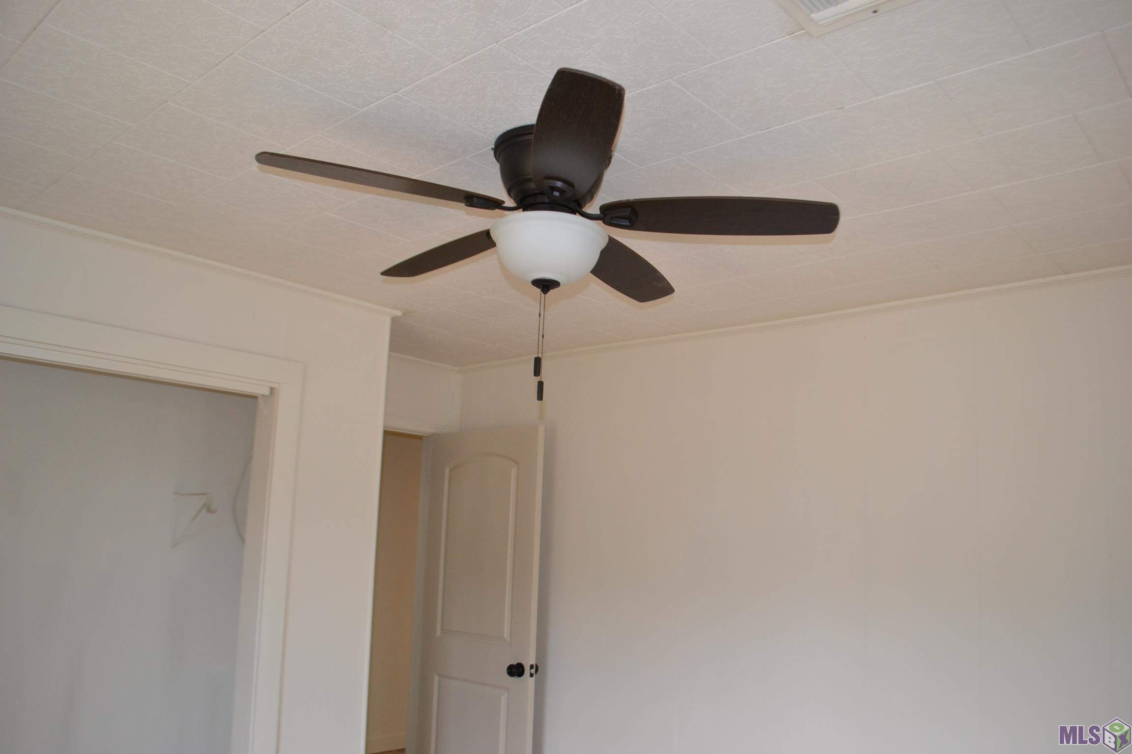 137 West 135th Street Cut Off, LA 70345 - Photo 32 of 35