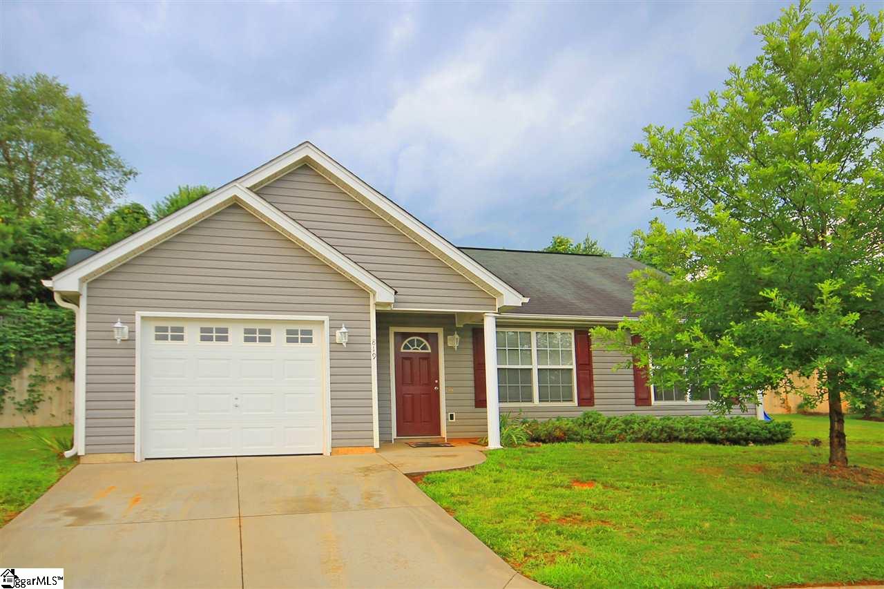 819 Trester Lane Inman, SC 29349 - Photo 1 of 36