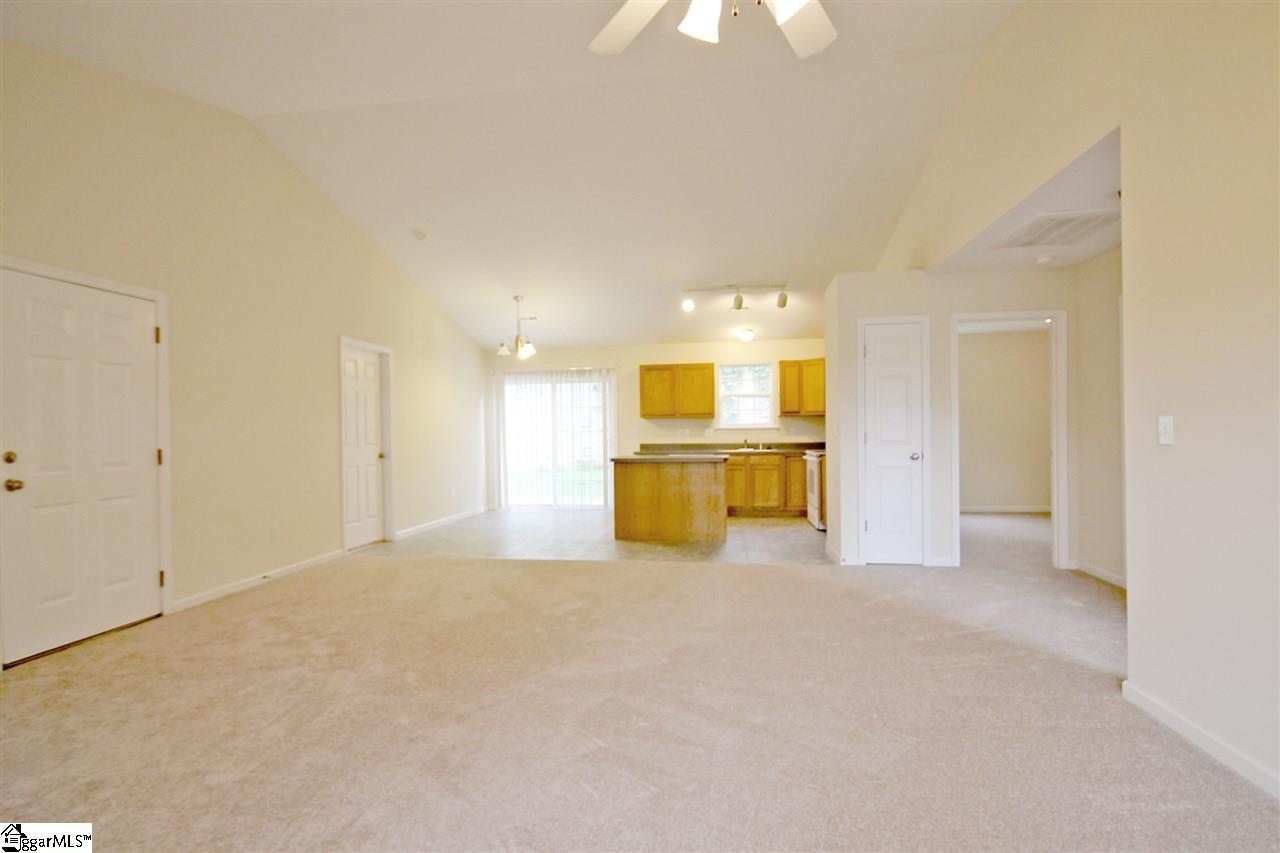 819 Trester Lane Inman, SC 29349 - Photo 6 of 36