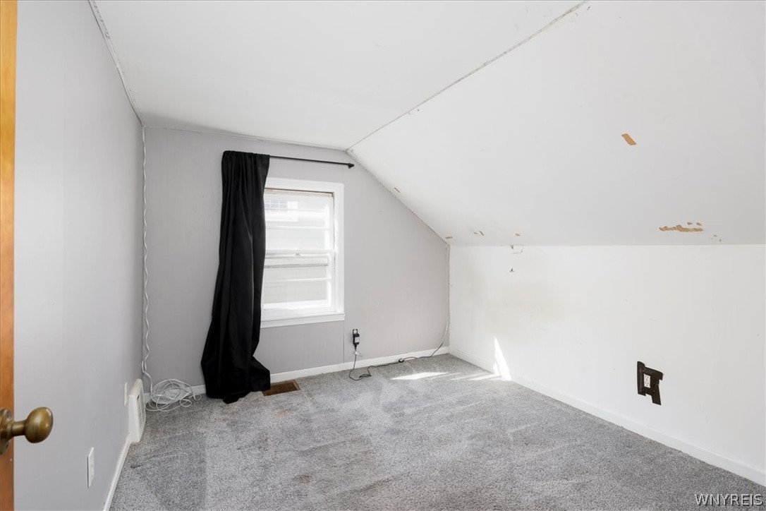 61 Henley Road Buffalo, NY 14216 - Photo 12 of 16