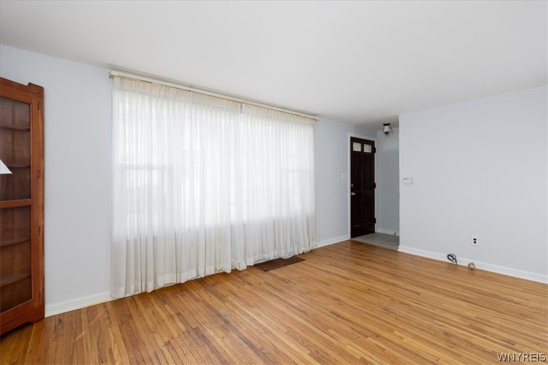 61 Henley Road Buffalo, NY 14216 - Photo 2 of 16