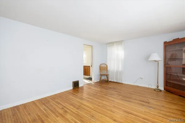 $189,900 | 61 Henley Road, Buffalo, NY 14216