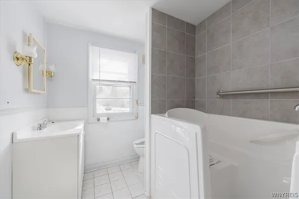 $189,900 | 61 Henley Road, Buffalo, NY 14216
