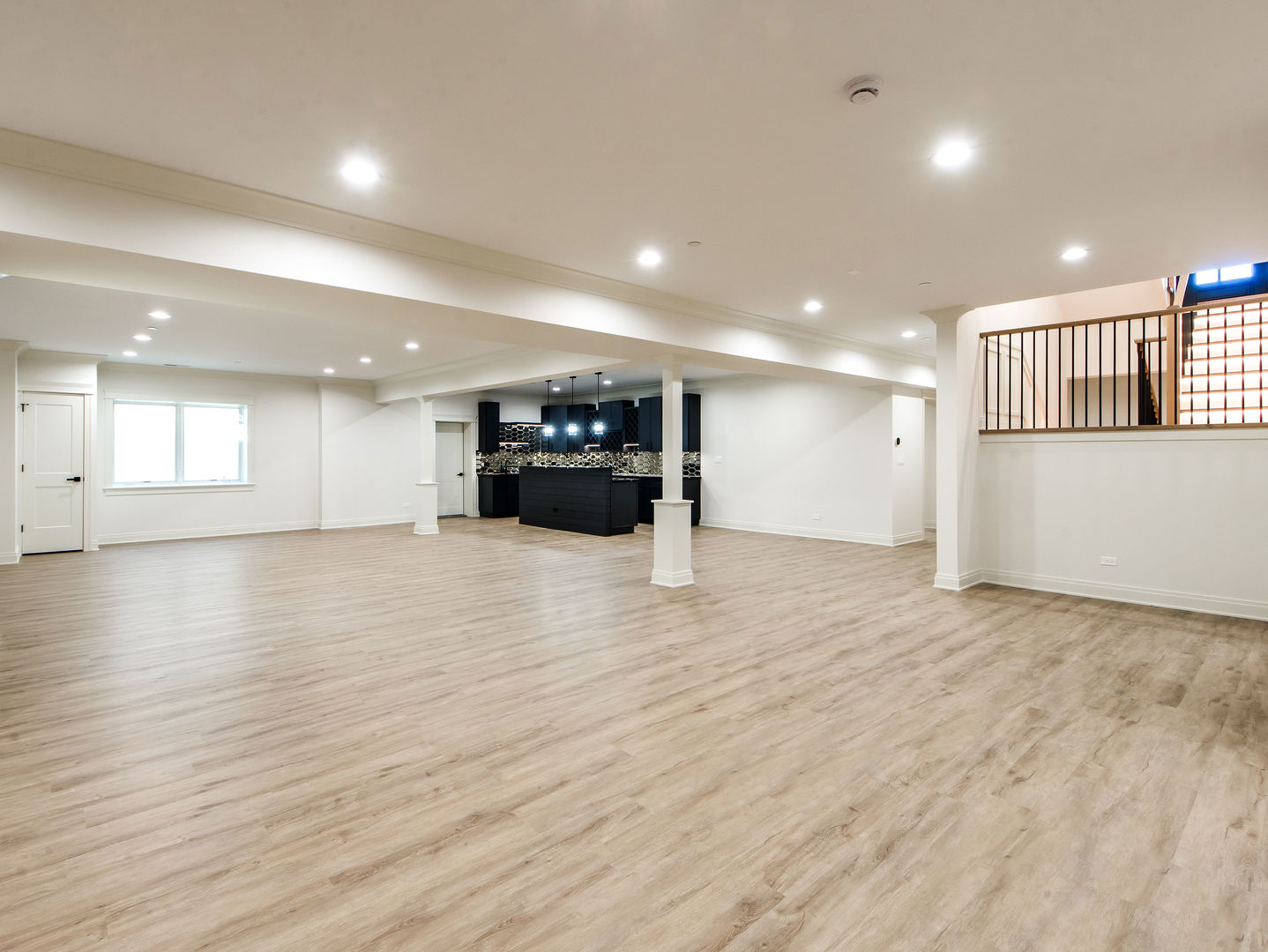 1 Morrison Road Northbrook, IL 60062 - Photo 37 of 58 a view of empty room with wooden floor