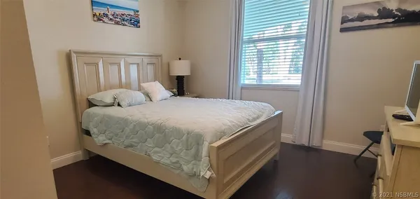 $5,500 | 1508 South Riverside Drive, Edgewater, FL 32132