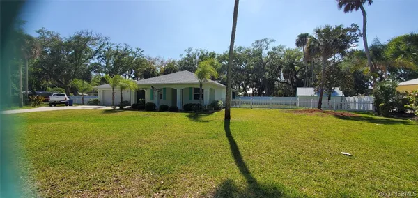$5,500 | 1508 South Riverside Drive, Edgewater, FL 32132