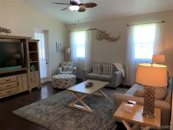 $5,500 | 1508 South Riverside Drive, Edgewater, FL 32132